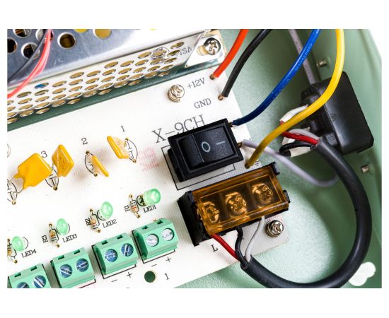 Блок питания Falcon Eye FE-DDH-9ch-5/12 – изображение 5