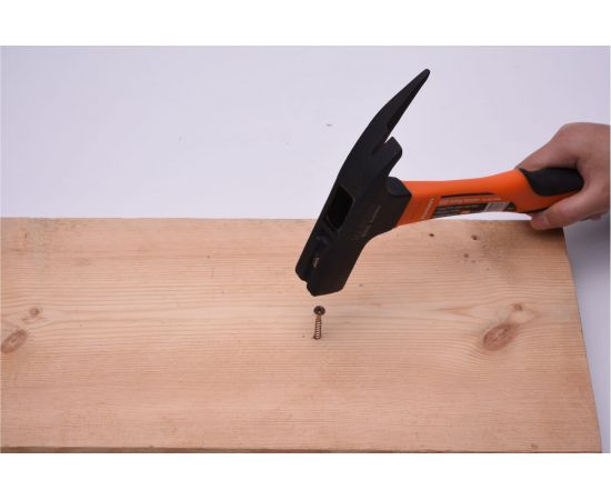 Профессиональный молоток кровельщика HARDEN 600 г 590660 – изображение 6