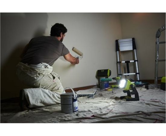 Фонарь Ryobi ONE+ RLFD18-0 18В 5133005399 – изображение 4