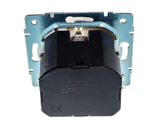 Розетка + USB-разъём Lezard KARINA с заземлением, кремовая 707-0388-181 – изображение 4