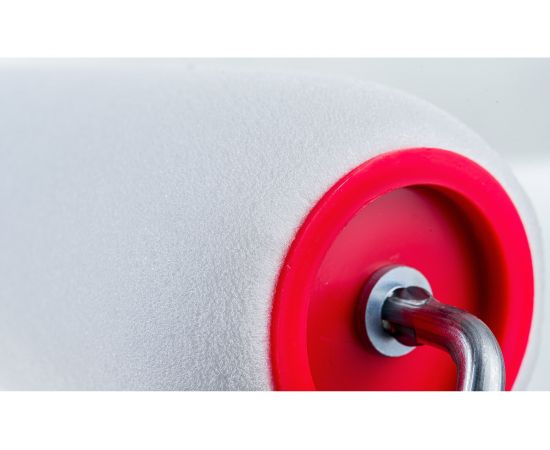 Малярный валик РемоКолор с рукояткой Поролон, ось 6мм, D48мм, 250мм, 04-2-102 – изображение 3