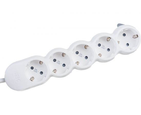 Удлинитель IEK, У05 5 мест 2P+PE/3м 3х1,5мм2 16А/250В UNO WYP53-16-05-03-Z – изображение 2