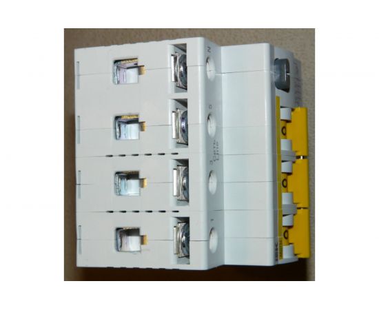 Автоматический выключатель дифференциального тока IEK 3п+N 2модуля C 25A 30mA тип A 6kA АВДТ-34 ИЭК MAD22-6-025-C-30 – изображение 8