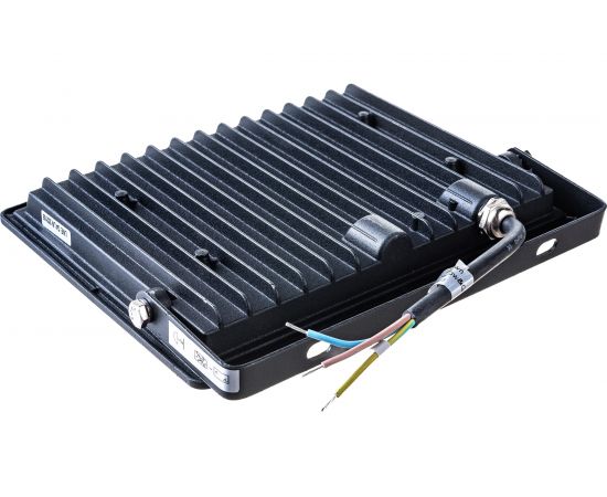 Светодиодный прожектор IEK СДО 06-70 черный IP65 6500 K LPDO601-70-65-K02 – изображение 4