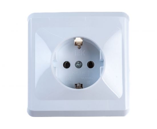 Одноместная розетка IEK РС10-3-ВБ с заземляющим контактом, без защитных шторок, 16А, ВЕГА, белый ERV11-K01-16-DM 