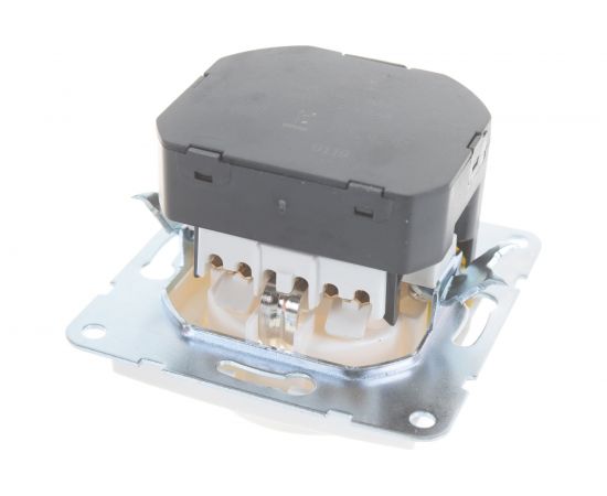 Розетка LK Studio с з/к + 2хUSB разъем, 2А белый 868004-1 – изображение 4