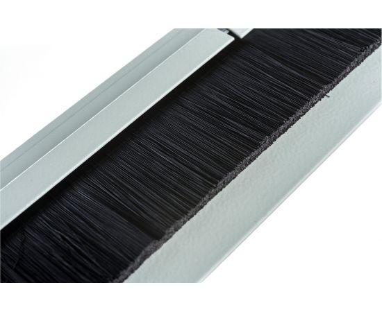 Щеточный кабельный ввод для настенных шкафов Cabeus SH-05F JD04B – изображение 4