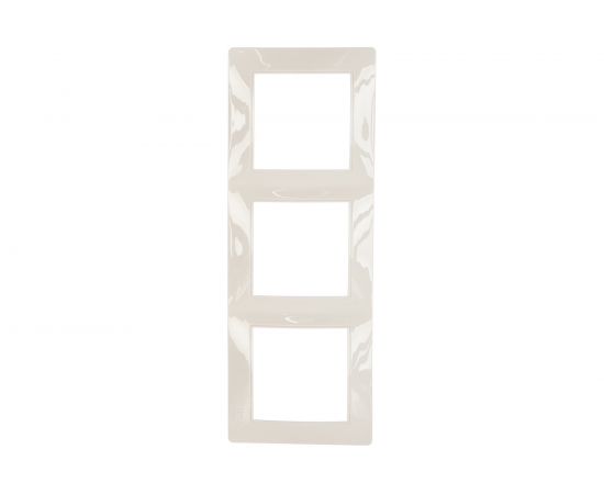 Универсальная рамка LUXAR Novo на 3 поста белая 4606400001904 – изображение 2