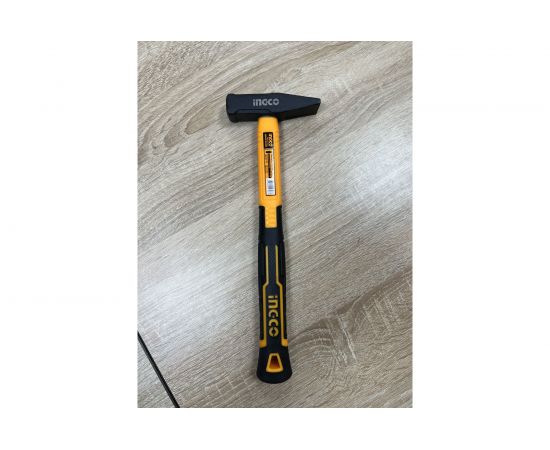 Слесарный молоток INGCO INDUSTRIAL 300 г HMH8180300 – изображение 3