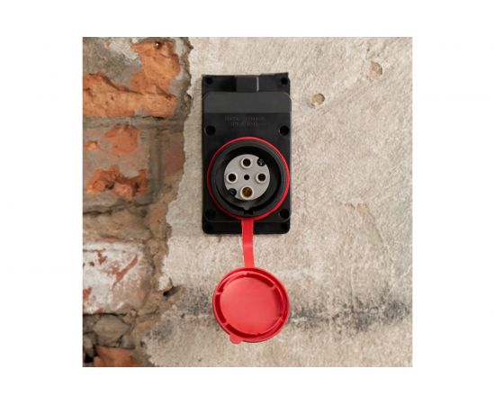 Влагозащищенная настенная розетка REXANT с крышкой, 3Р+РЕ, 32 А IP44 каучук 111-007 – изображение 7
