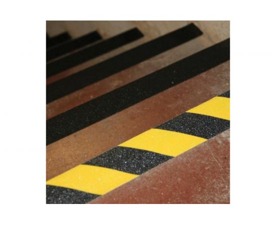 Клейкая противоскользящая зернистая лента BRAUBERG 50 мм х 20 м, черно-желтая, основа ПВХ 606775 – изображение 5