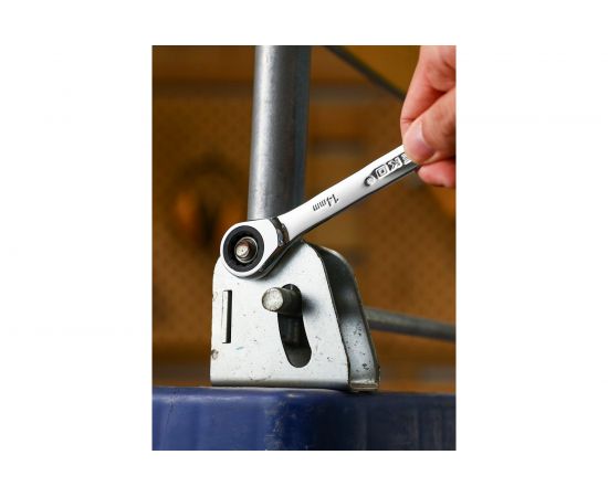 Набор комбинированных трещоточных ключей DEKO RW01 8-19 мм, 8 предметов 065-0549 – изображение 6