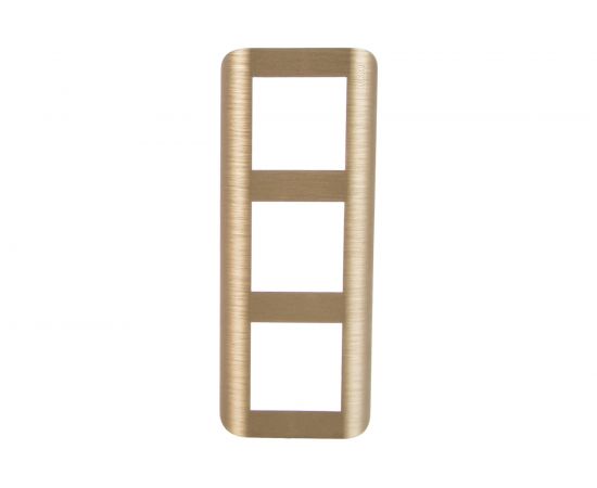 Горизонтальная рамка LUXAR Deco на 3 поста шампань рифленая 4606400620754 – изображение 2