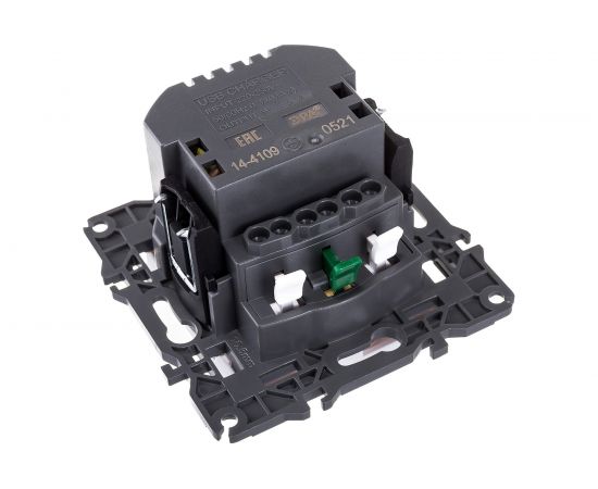 Розетка ЭРА Elegance 14410901, 2PE, 16A/250В, шторки, с 2xUSB 5В/3А, белый, 10/100/2000 Б0047867 – изображение 3