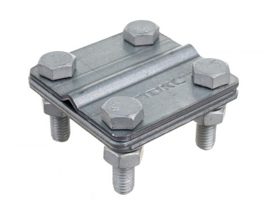 Крестовой соединитель с разделительной пластиной DKC 57x57 мм NG3102 