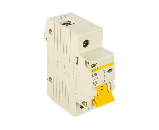 Автоматический выключатель 1п C 10А ВА 47-100 10кА IEK MVA40-1-010-C 56801 