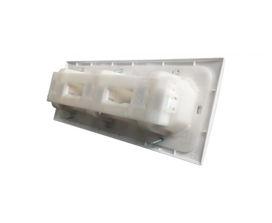 Розетка Bylectrica 3-местная. СУ с заз.конт. на шинах, серия УЮТ, белый РС16-757 – изображение 2