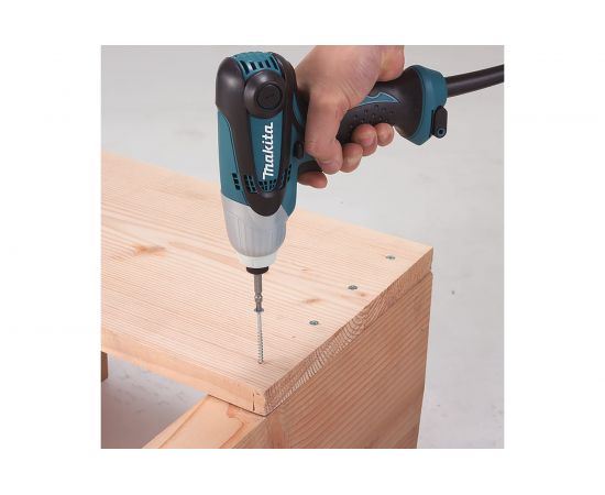 Набор Makita: шуруповерт TD0101 + углошлифовальная машина 9555HN DK0169 – изображение 3