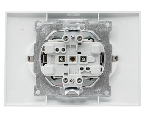 2-местная розетка EKF Валенсия, с заземлением 16А белая с защитными шторками PROxima EWR16-128-10 – изображение 3