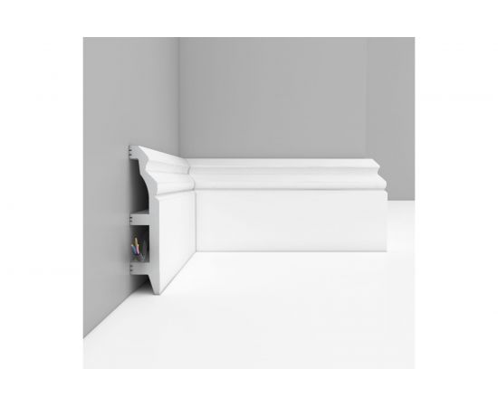 Плинтус напольный Decomaster 100x22x2400 мм белый матовый D232-115 ДМ 