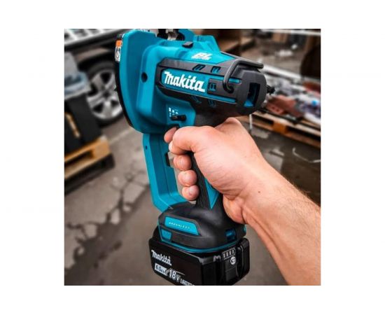 Резчик Makita LXT DSC102ZJ – изображение 4