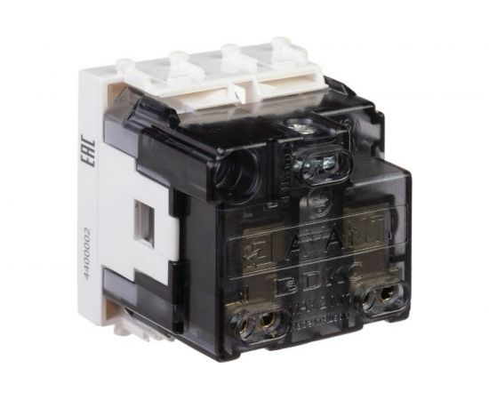 Розетка DKC 1-местная, 2 модуля Avanti ""Белое облако"" 16А IP20 2P+E, защитные шторки, белая 4400002 – изображение 4
