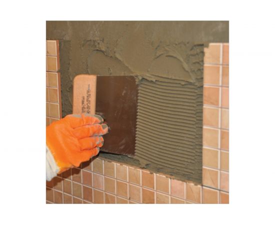 Широкий шпатель DEKOR 170х80 мм, зуб 4х4 мм деревянная ручка 470 – изображение 4