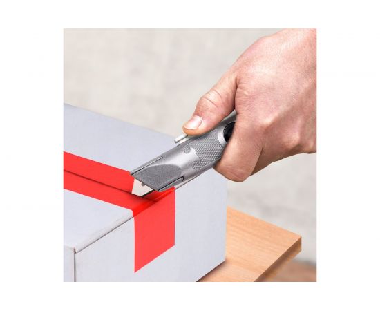 Нож с трапециевидным выдвижным лезвием REXANT 12-4908 – изображение 3