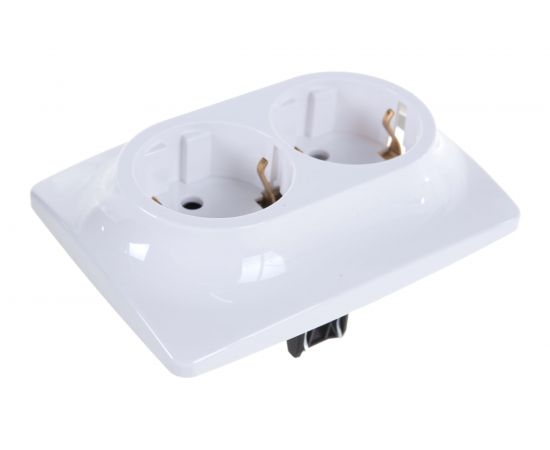 Розетка ЭРА 12-2108-01 2X2P E Schuko со шторками, 16A-250В, IP20, 12, белый Б0036442 – изображение 3