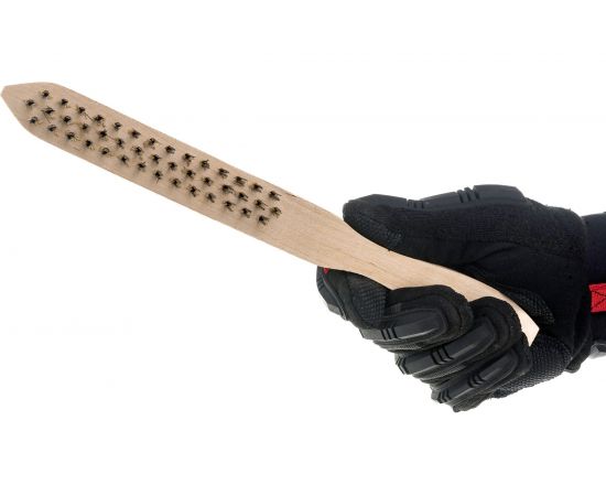 Трехрядная металлическая щетка с деревянной ручкой SANTOOL 060101-003 – изображение 2