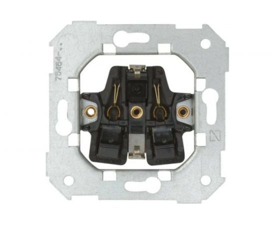 Двухполюсная розетка с заземлением Simon 16А 250В, безвинтовой зажим, S82С 75464-69 