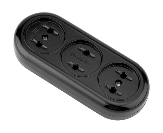 Карболитовая колодка REXANT на 3 гнезда без заземления 16 А черная 11-8979 – изображение 2