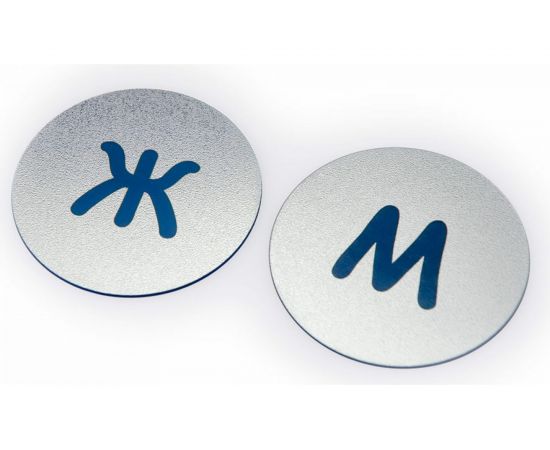 Комплект круглых табличек GRM Туалет К121 и К122, 2 шт., диаметр 83 мм х 1.5 мм 218000331 – изображение 2