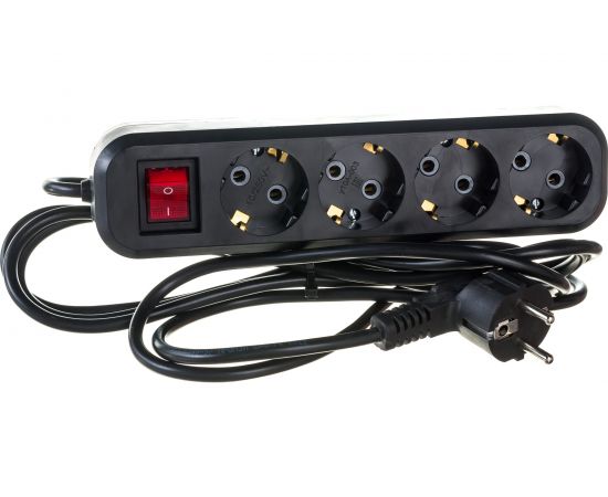 Бытовой удлинитель с заземлением Gigant ПВС 3х0,75 3500Вт 4 гнезда 3м с выключателем 80022 PEC-010 