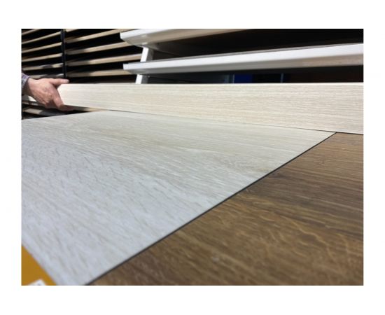 Плинтус ВОЛШЕБНАЯ ПАЛОЧКА Home 7009 (1 шт, ПВХ, 70 мм, 2,2 м) УТ000073639 – изображение 2