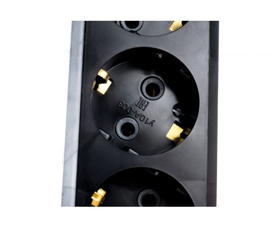 Бытовой удлинитель с заземлением Gigant ПВС 3х0,75 3500Вт 4 гнезда 7м с выключателем 80024 PEC-012 – изображение 5