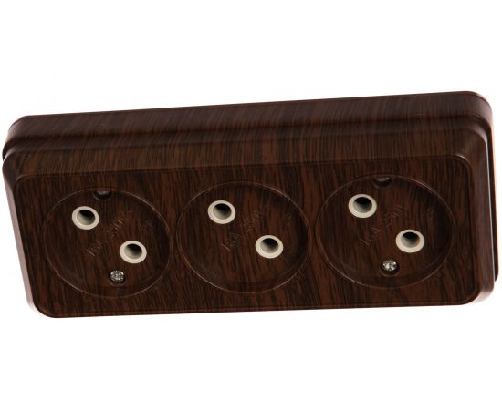 Розетка Intro 220510 3х2P, 16А, 250В, IP20, ОУ, Quadro, венге 24 Б0036143 – изображение 3