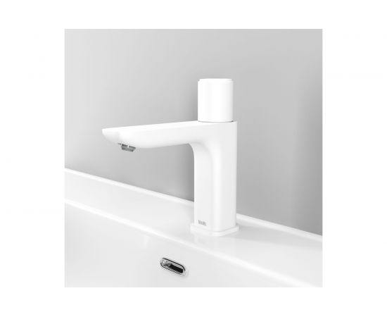 Смеситель для умывальника IDDIS с инновационным управлением Push Control, белый матовый Slide SLIWTBTi01 – изображение 3