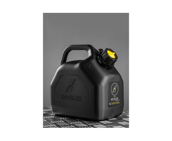 Канистра ГСМ Black Kessler черная с желтой крышкой 5 л Oktan KGA1-02-06 – изображение 5
