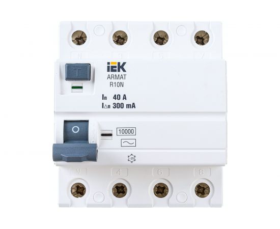 Выключатель дифференциального тока IEK ARMAT R10N 4P 40А 300мА тип AC AR-R10N-4-040C300 