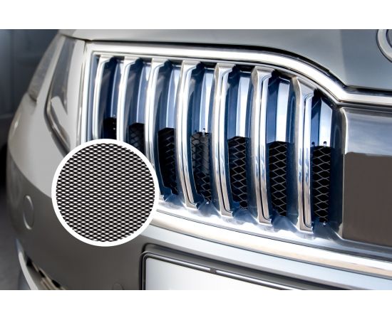 Облицовка радиатора KRAFT алюминий 100 х 30 см черная ячейки 6мм х 3мм KT 835479 – изображение 3