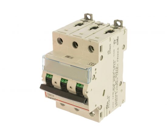 Автоматический выключатель 3п C 32А DX3-E 6кА Leg Legrand 407294 1009874 