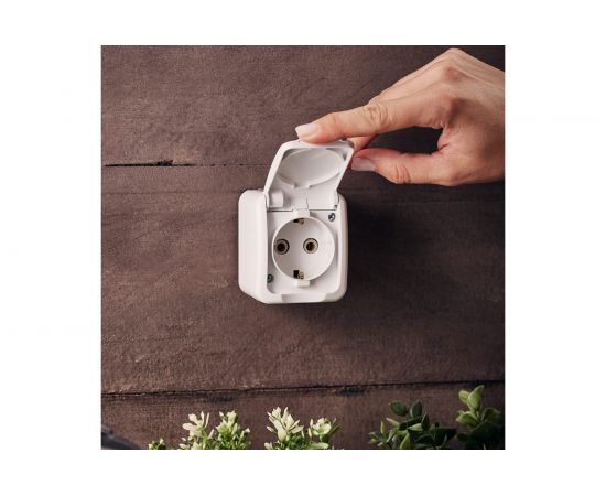 Накладная розетка KRANZ керамика с заземлением IP54 16А белая KR-78-0605 – изображение 4