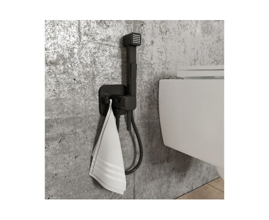 Встраиваемый смеситель с гигиеническим душем IDDIS матовый черный 004BLS0i08 – изображение 3