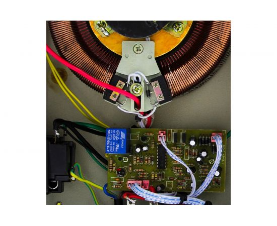 Стабилизатор напряжения SUNTEK ЭМ 2000 ВА SK.1.3 ELM2000 – изображение 4