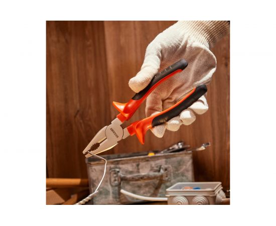 Комбинированные плоскогубцы REXANT 180 мм 12-4612 – изображение 4