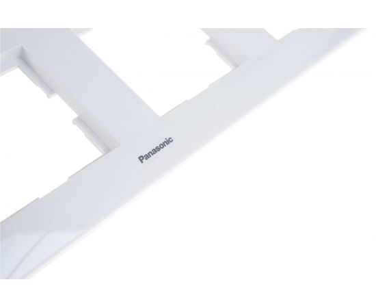 Рамка Panasonic Arkedia 54761 6м горизонтальная белая WMTF0806-2WH – изображение 2