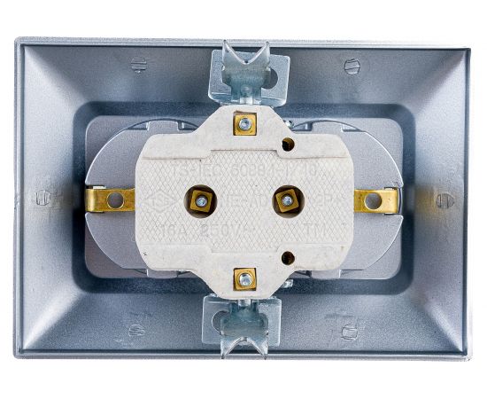 Розетка NE-AD 2-гнезда с заземлением, керамика, 16А, 250В, Aras, Серебро, 93-122-85-P – изображение 2