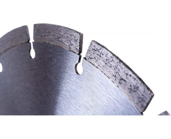 Диск алмазный отрезной сегментный Hard Materials Laser (230x22.23 мм) Hilberg HM106 – изображение 3