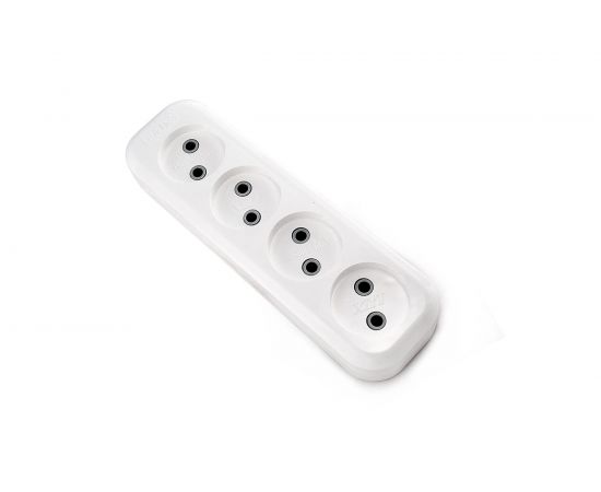 Колодка (розетка удлинителя) LUX У4-0 4-местная, без заземления, 250В 10А 4606400416609 